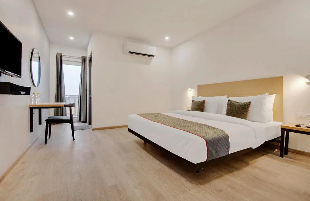 Hotel Aerotech-1